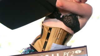 Amanda Palmer Gets Down To (Dirty) Business